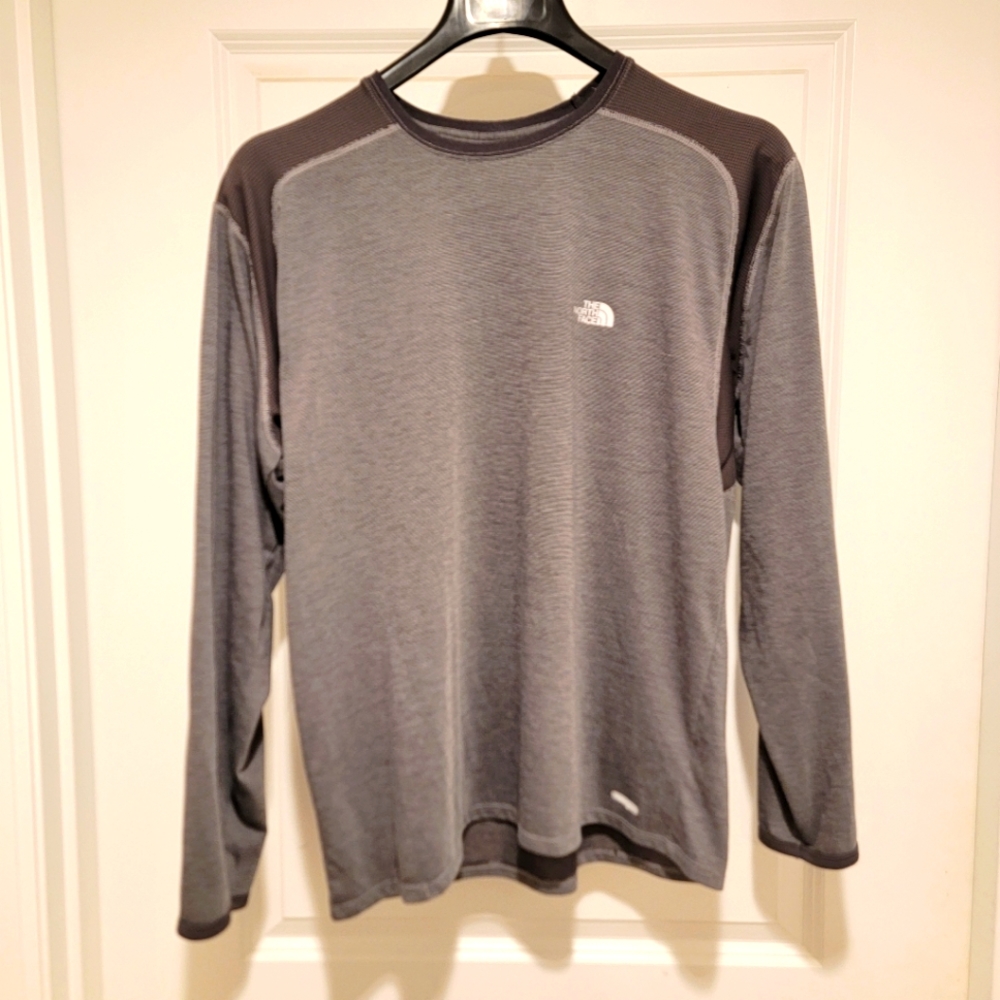 North Face long sleeve shirt Large